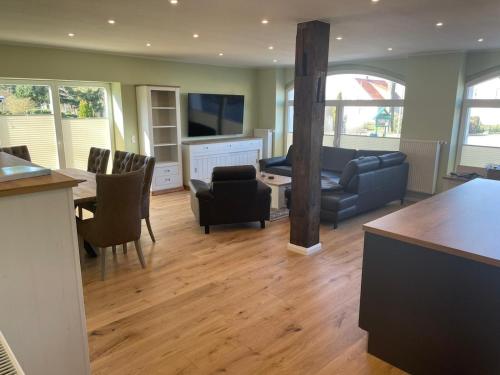 Speicher-Appartement in Mustin