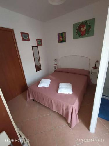 Desiree's Rooms - n 2 camere con bagno privato e balcone in Trecchina