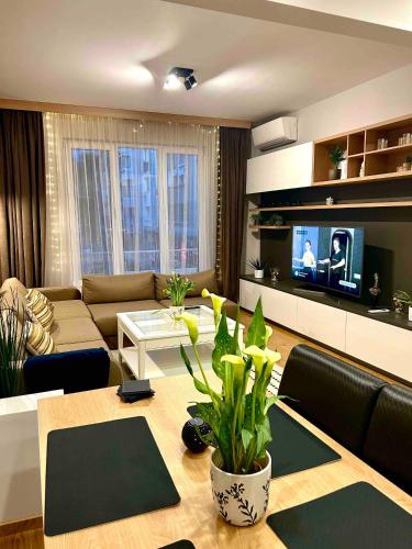 City Center Spacious 2BR near Vitosha Blvd, Sofia (Foto 5)