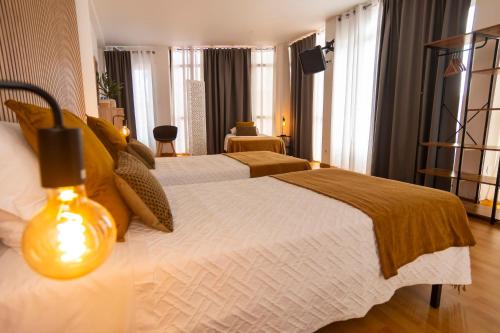 Central Guest House in بونتا ديلجادا