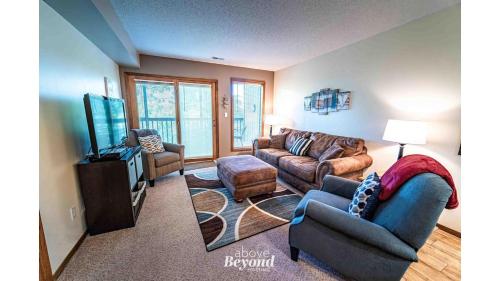 Peaceful & No Stairs near SDC Peaceful & No Stairs near SDC