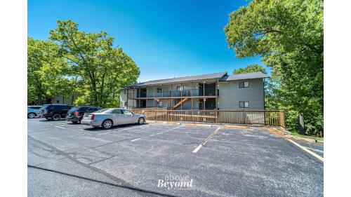 Peaceful & No Stairs near SDC Peaceful & No Stairs near SDC