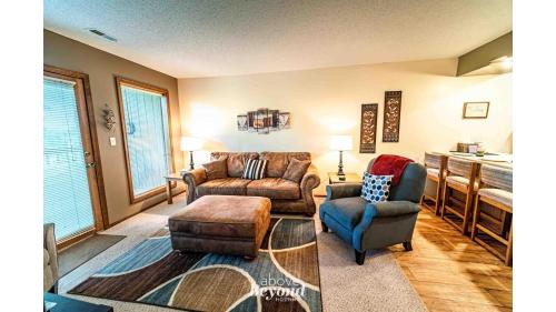 Peaceful & No Stairs near SDC Peaceful & No Stairs near SDC