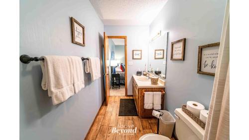 Peaceful & No Stairs near SDC Peaceful & No Stairs near SDC