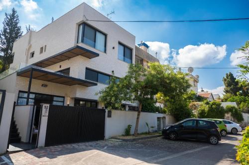 Villa Rokah at Ramat HaHayal