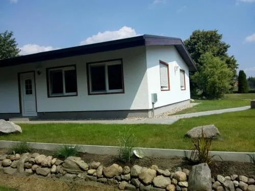 Behaglicher Bungalow für Mensch und Hund in Barkhagen, Deutschland