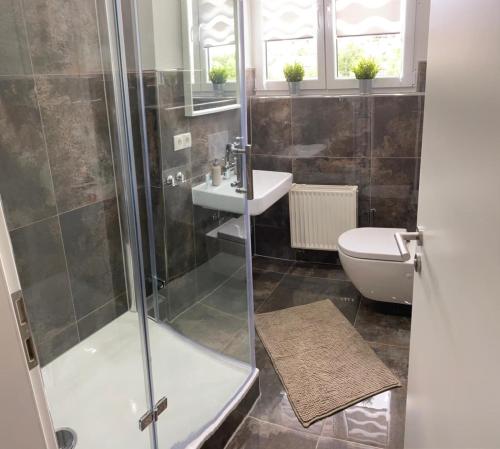 Erica Ferienwohnung auf dem Traumpfad in 埃特靈恩