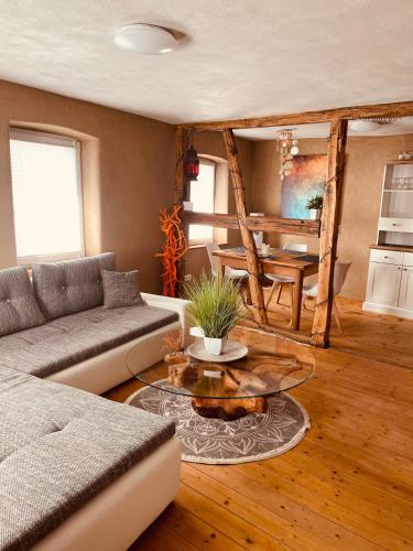 SECRA Exclusive Appartement 44 1.6km von Friedhofstraße entfernt