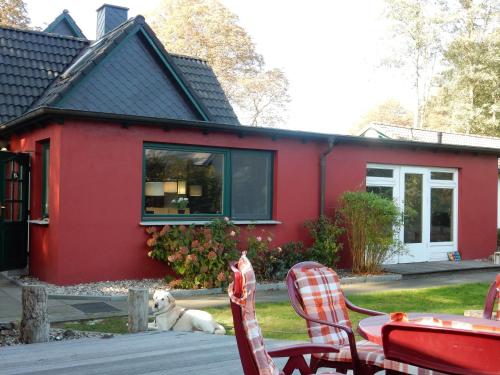 Ferienhaus Am Nordstrand – khách sạn tại Ostseebad Prerow