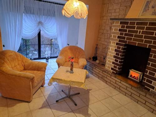 Geräumige 5 Zimmerwohnung in Peitz, Deutschland