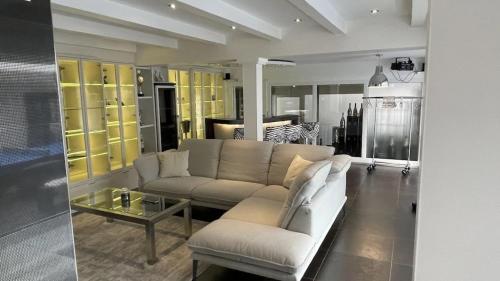 Event-Ferienwohnung in คาสเทลเลาน์