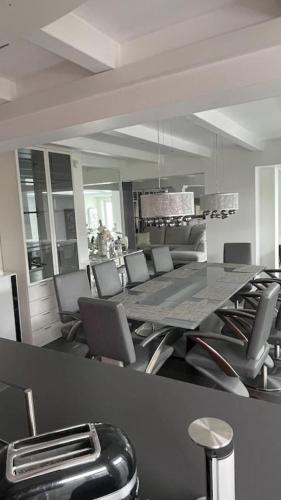 Event-Ferienwohnung in คาสเทลเลาน์