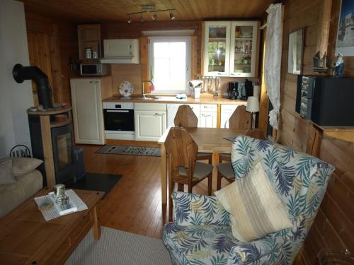 Iekārtas, - Finnish semi-detached house with sauna and fireplace - No 1 in Rabel