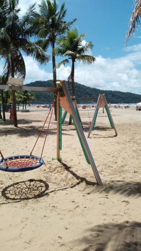 Apartamento Pè na Areia Canto do Forte (Apartamento Pe na Areia Canto do Forte) in กันโตโดฟอร์เต