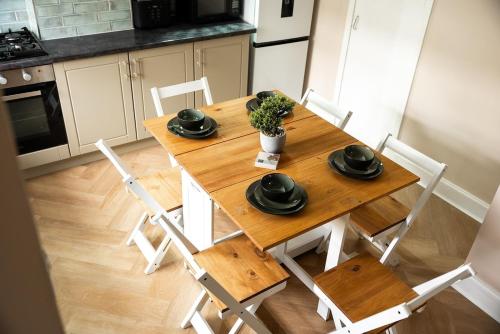 Spacious 3 Bed Home in Glasgow City With Free Parking, Glasgow (Foto 8)