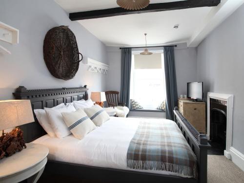 The Black Lion Hotel - image 6