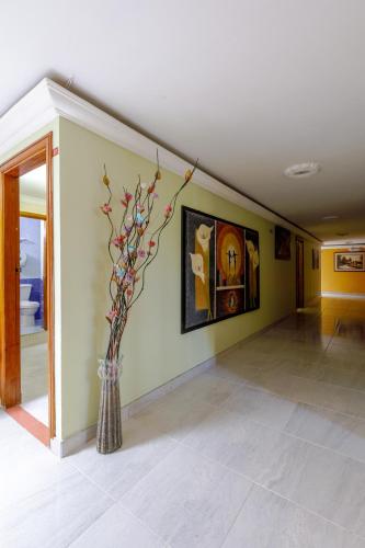 Exterior view, Hotel Georgina in Barranquilla