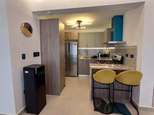 Centrico a 2 minutos del monumento Centrico a 2 minutos del monumento