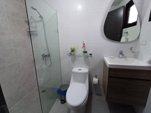 Centrico a 2 minutos del monumento Centrico a 2 minutos del monumento