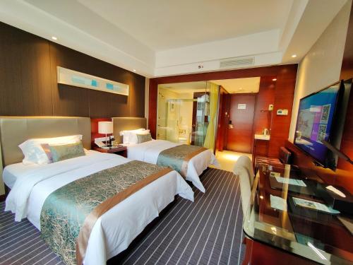 Business Twin Room image 9
