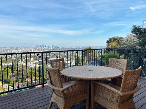 Stunning View Hollywood Hills Guest House, Los Ángeles (foto 10)