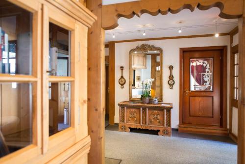 ล็อบบี้, Sporthotel Victoria in ซาเน็น