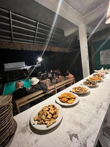 Tata Surf Hostels in Kuta