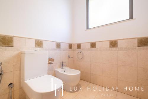 LUX - The Ocean Pearl Villa - image 5