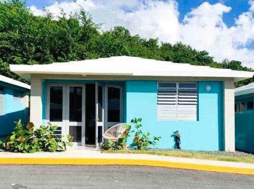 LaLolitaVilla - walking distance to Playa Buye! in Boqueron