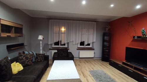 Apartament 500 metrów od wjazdu na A4 (Apartament 500 metrow od wjazdu na A4) in Ruda Slaska