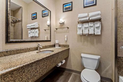  Queen Suite with Two Queen Beds 