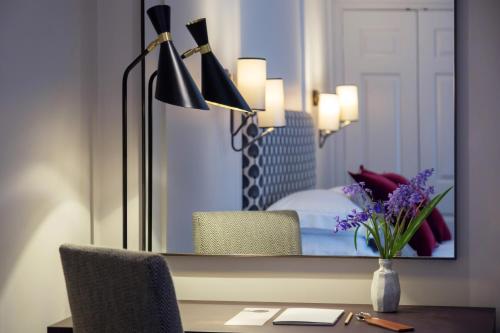 Old Parsonage Hotel - image 7