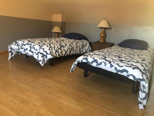 Confort et chaleureux 5 min gare in Essomes Sur Marne