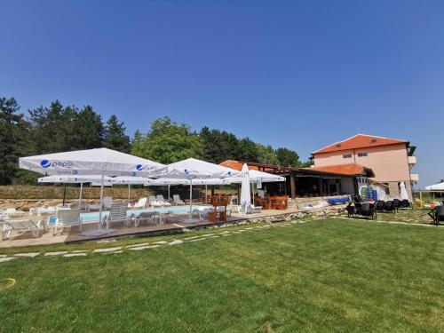 Вилно селище Магура in Granitovo