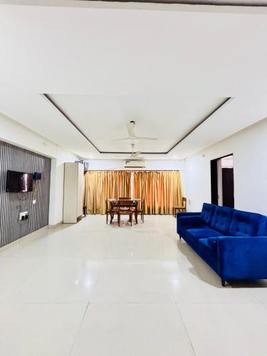 Shared lounge/TV area, Hsquare Service Apartment Malad in Malad
