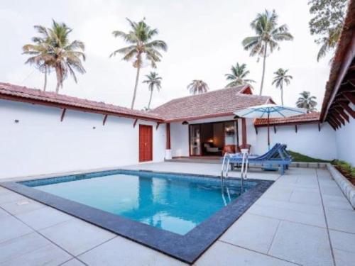 Private Pool Villa image 8