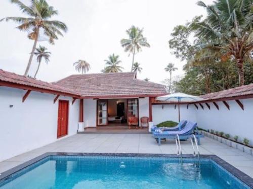 Private Pool Villa image 10