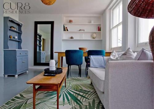 Charming 1 Bed in Notting Hill - image 14