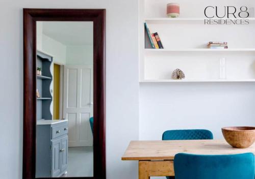 Charming 1 Bed in Notting Hill - image 12