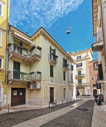 MvA MADAMA VERONA APARMENTS, Verona