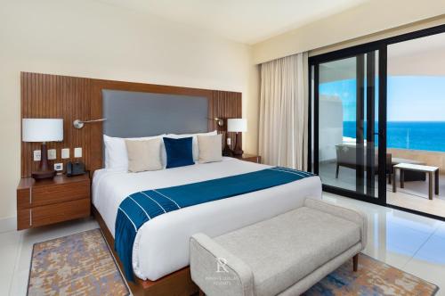 Two Bedroom Suite Ocean View - Villa La Valencia in Cabo San Lucas, Mexico