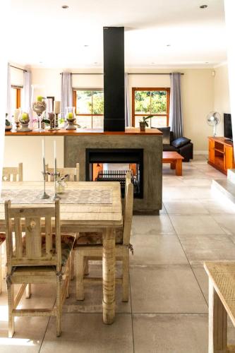 Holiday Home image 6