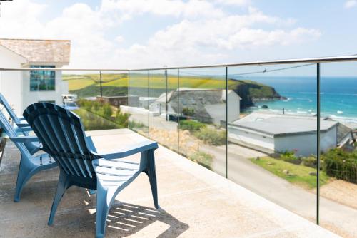 Exterior view, Blue Bay Beach House in Trenance