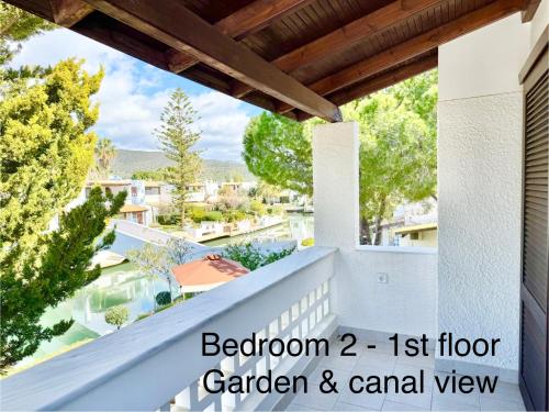 Iekārtas, Villasonboard Dock Villa 3 Bed, 3 Bath, Canal, Greek Venice Porto Hydra in Akti Idras (Argolis)