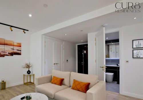 Luxury City Retreat - 1 Bed Fully Equipped - image 2
