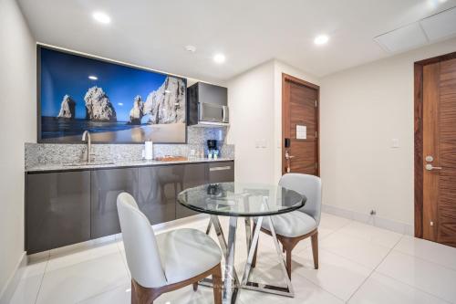 Junior Suite Ocean View - Villa La Valencia in Cabo San Lucas, Mexico