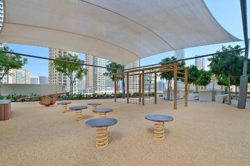 Silkhaus Burj Royale 1BDR with balcony in Downtown - image 7