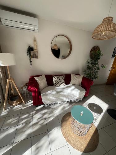 Joli Appart / Parking / CLIM / WIFI in Tournezy