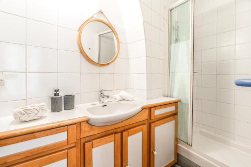 Levis Charming Place - image 6