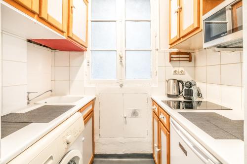 Levis Charming Place - image 9